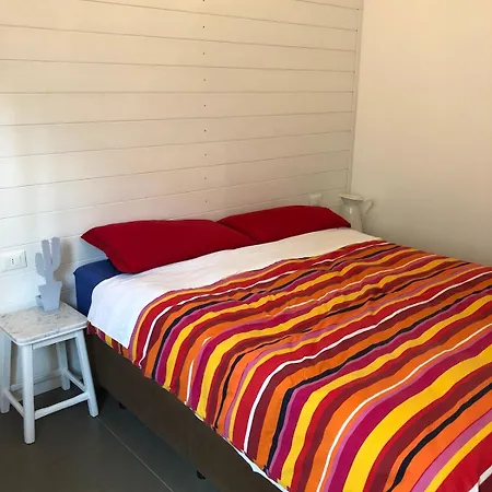 Casa Ro - 100 Meters From The Sea 5 Minutes From The Fair Дом отдыха *