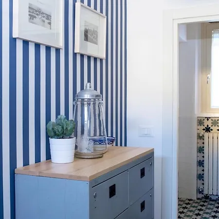 Casa Ro - 100 Meters From The Sea 5 Minutes From The Fair Feriehus